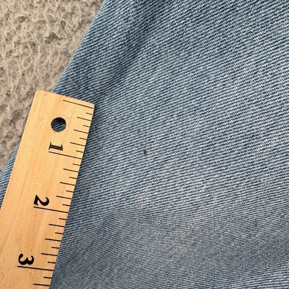 Levi’s 94 Baggy Jeans Size 26 Light Wash Distressed Straight Leg - Picture 5 of 15